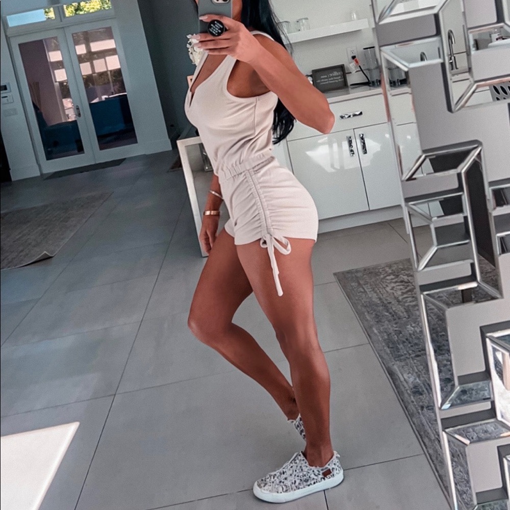 Cute cream everyday romper!